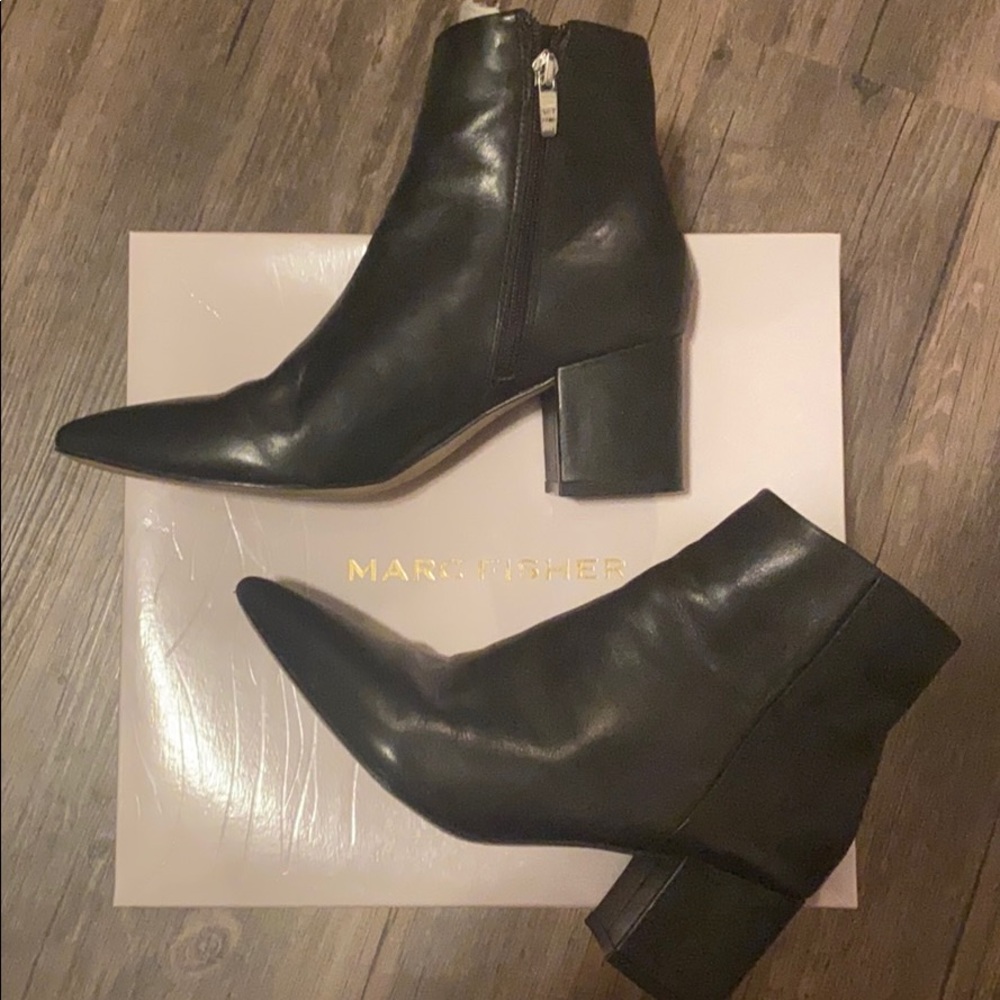 Marc fisher Black leather short booties. Like new